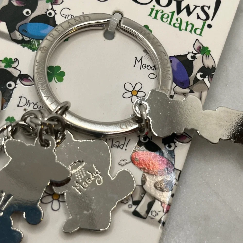 Cow Irish Keychain Charm Silly Cows Shamrock Ireland Enamel Keyring Souvenir New